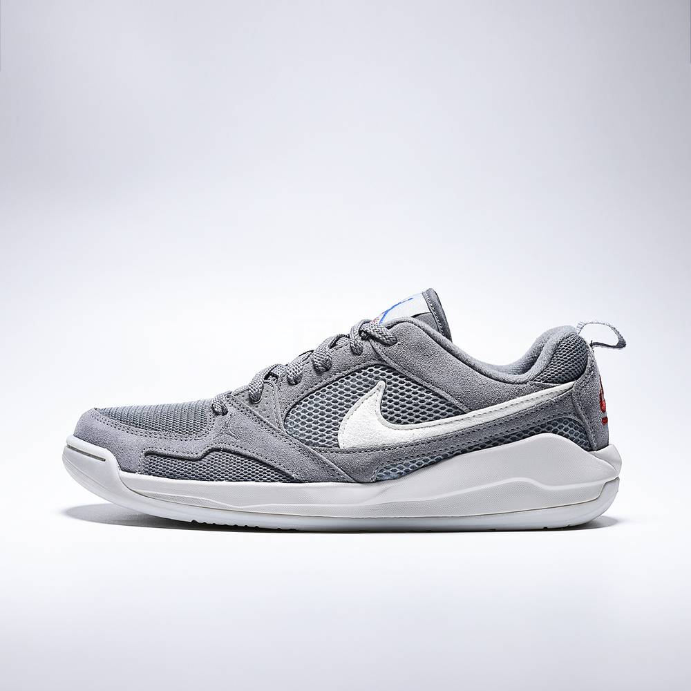 NIKE耐克 男子JORDAN CMFT轻便复古训练运动休闲板鞋HJ6777-005