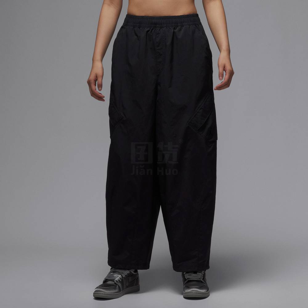 NIKE耐克 JORDAN女子运动休闲梭织收口长裤HM6145-010