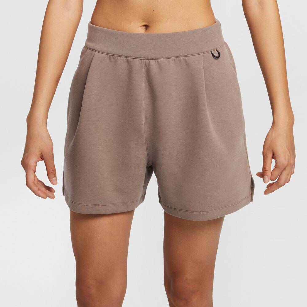 NIKE耐克 女子透气训练运动短裤HQ8180-233