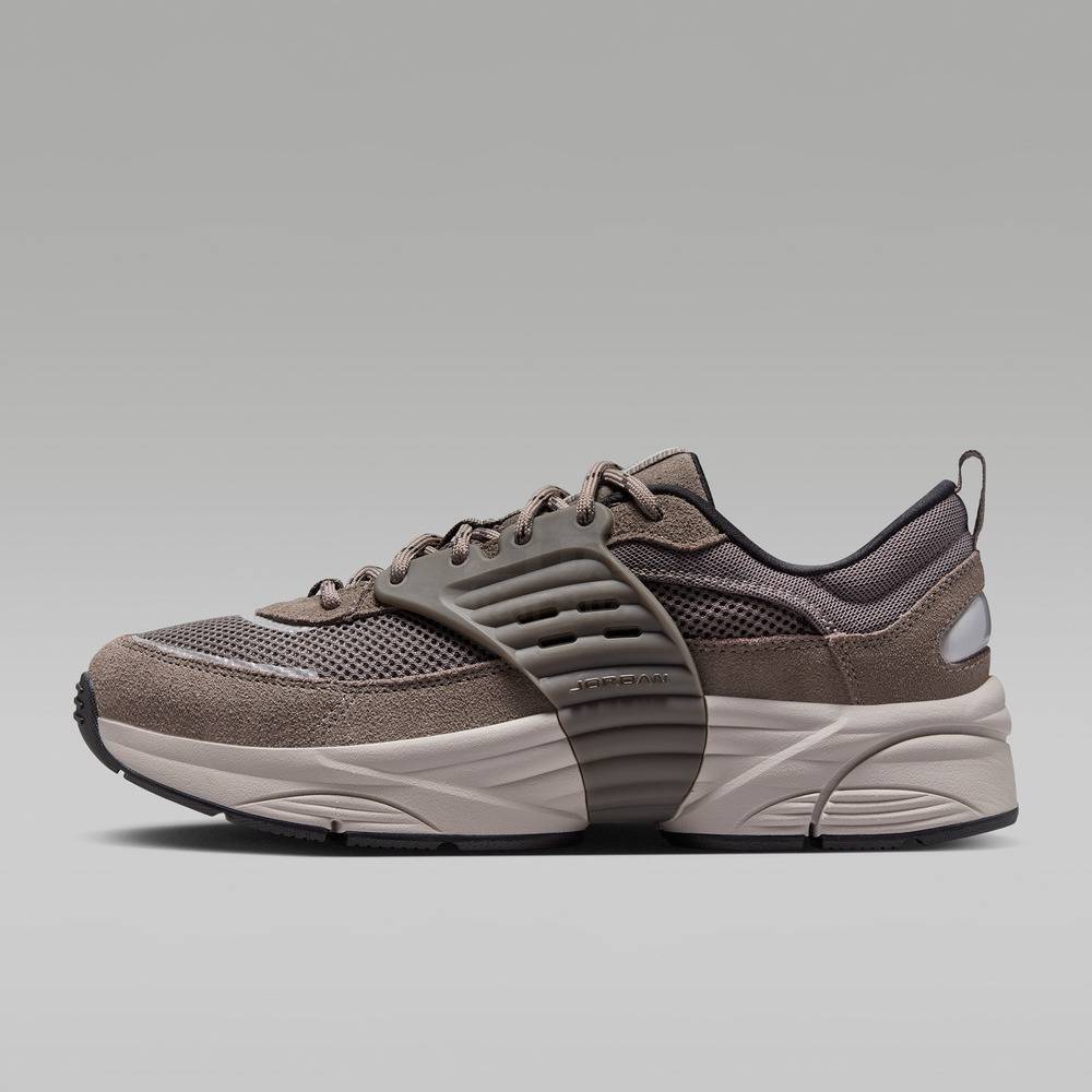 NIKE耐克 男子运动鞋休闲鞋IB3722-201